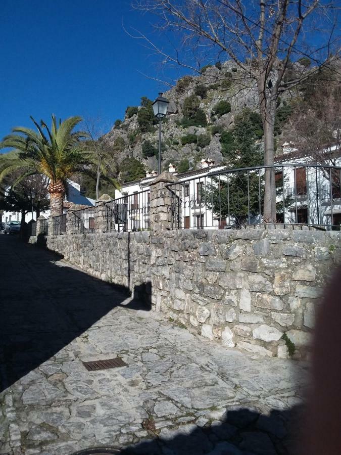 Vivelorural Casa Tassone, Grazalema - Cadiz Villa ภายนอก รูปภาพ